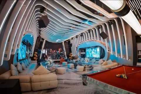南宁明星酒吧招聘,广西南宁酒吧招聘礼仪/礼宾员
